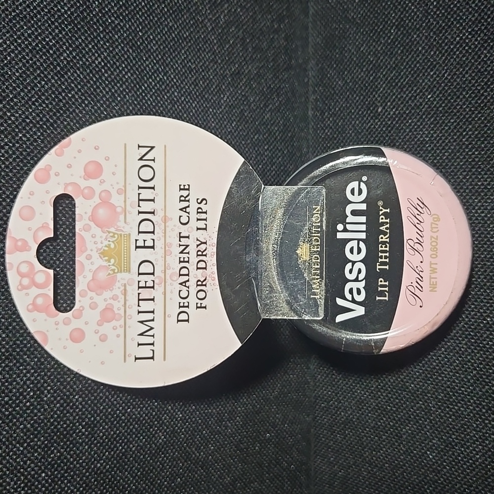 VASELINE Limited Edition Pink Bubbly Lip Therapy, 17g / 0.6 oz